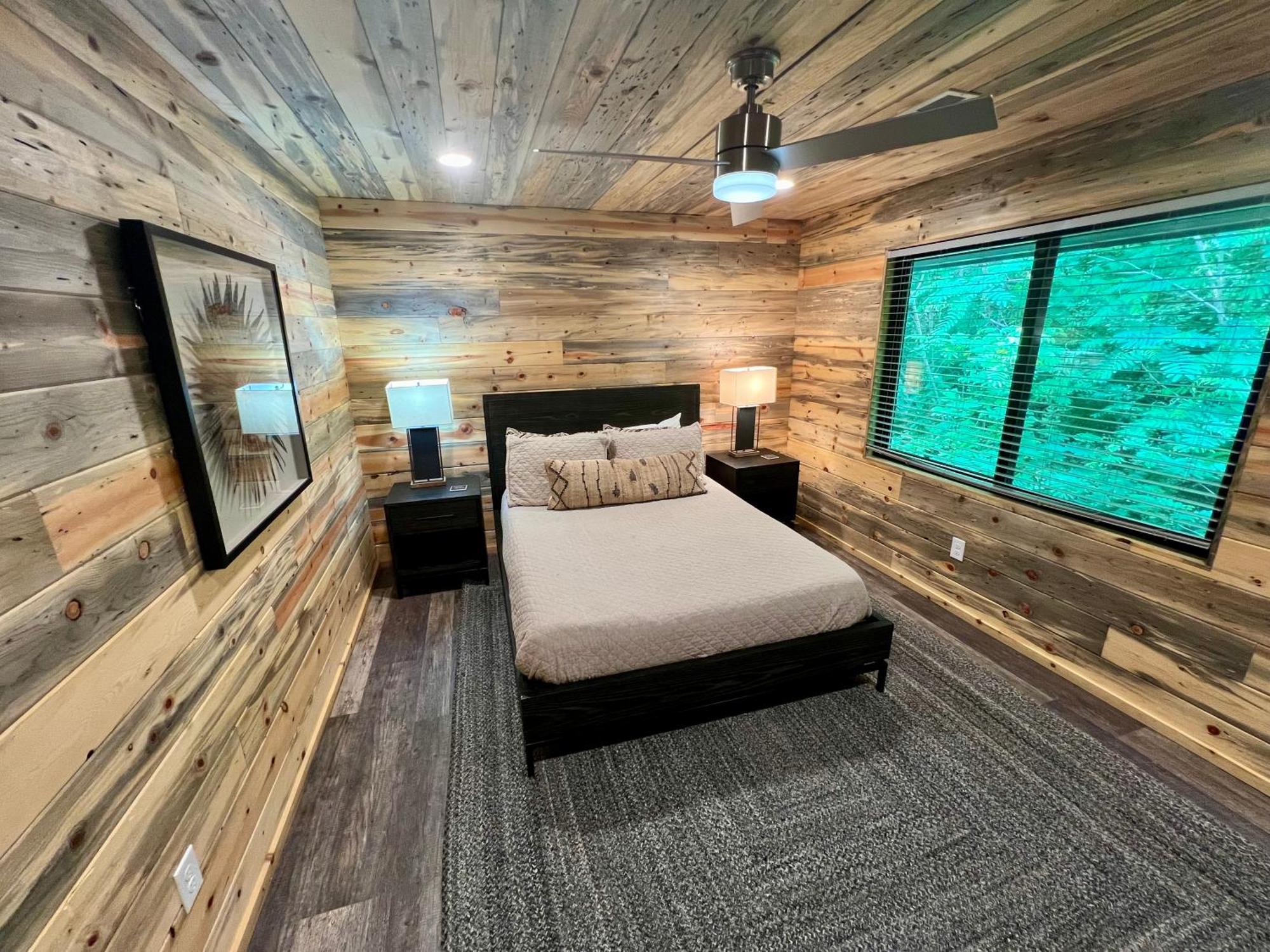 Experience Luxury At Smoky Mountain Hideaway, Just 5 Miles From Downtown Gatlinburg Villa Exteriör bild