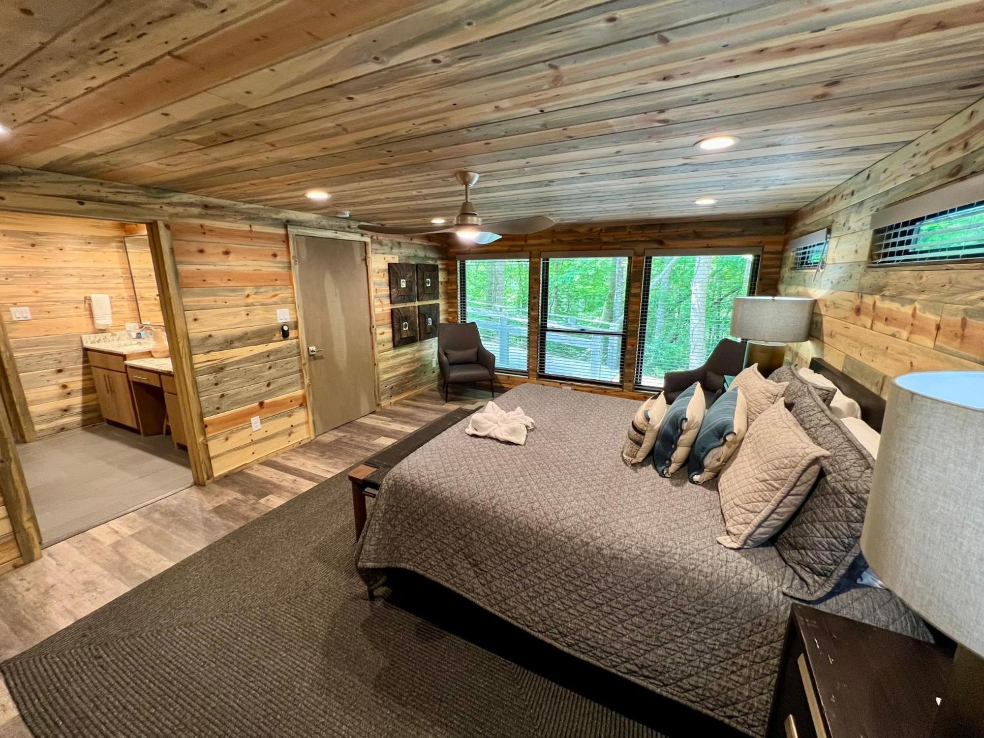 Experience Luxury At Smoky Mountain Hideaway, Just 5 Miles From Downtown Gatlinburg Villa Exteriör bild